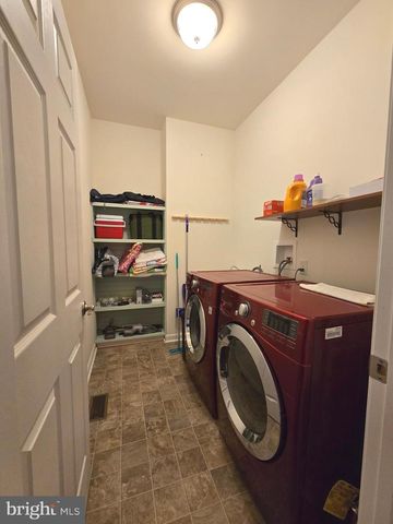 16535 SWEETWATER DR, Milton, DE 19968