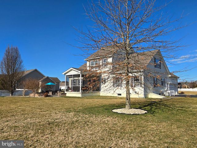 16535 SWEETWATER DR, Milton, DE 19968