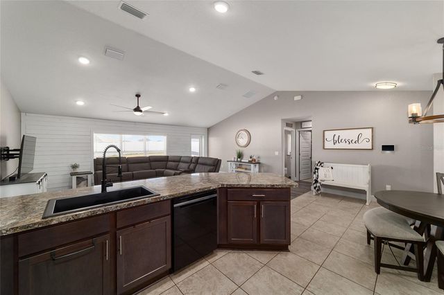 9155 SE 47TH CT ROAD, Ocala, FL 34480