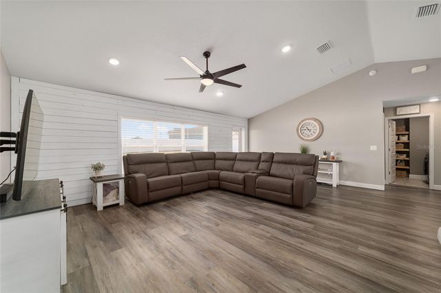 9155 SE 47TH CT ROAD, Ocala, FL 34480