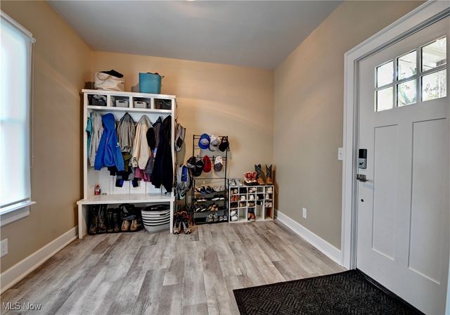 4585 Kemary Avenue SW, Navarre, OH 44662