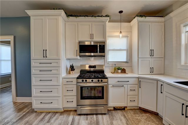 4585 Kemary Avenue SW, Navarre, OH 44662