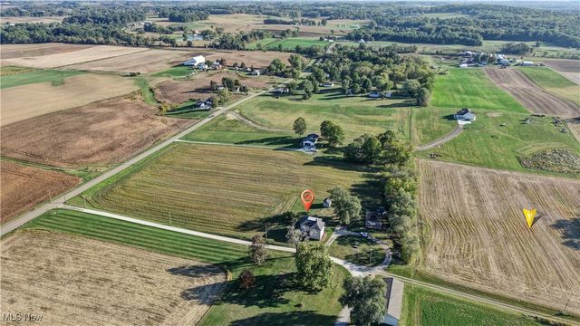 4585 Kemary Avenue SW, Navarre, OH 44662