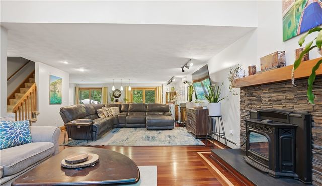326 Henry Brown Road, West Greenwich, RI 02817