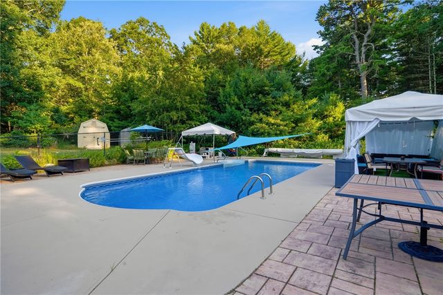 326 Henry Brown Road, West Greenwich, RI 02817