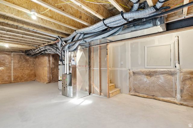 261 N ROUNDABOUT ST, Saratoga Springs, UT 84045