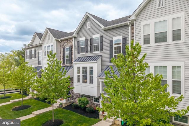 104 HARTZELS LN, Chalfont, PA 18914