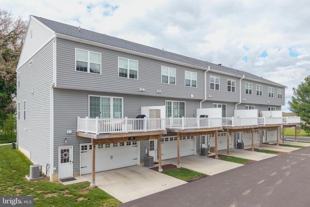 104 HARTZELS LN, Chalfont, PA 18914