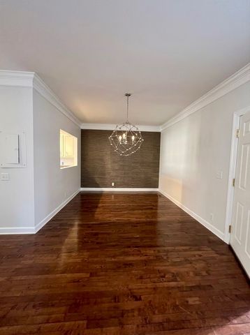 4202 Harding Rd Apt 103, Nashville, TN 37205