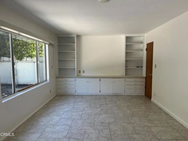 2827 Pierpont Boulevard, Ventura, CA 93001