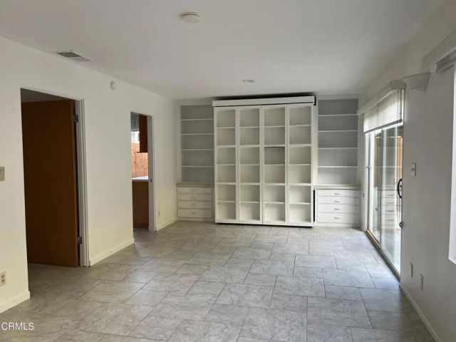 2827 Pierpont Boulevard, Ventura, CA 93001