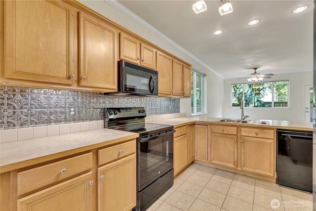 2909 58th Avenue E, Fife, WA 98424