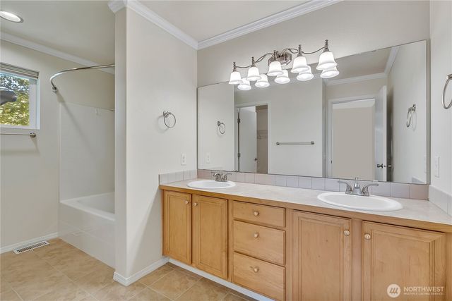 2909 58th Avenue E, Fife, WA 98424