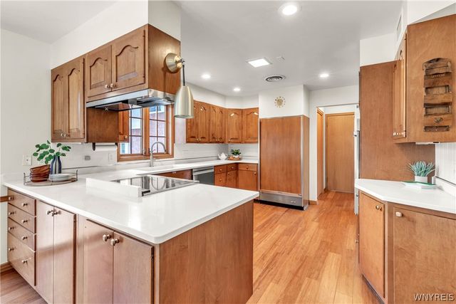 137 Nottingham, Buffalo, NY 14216