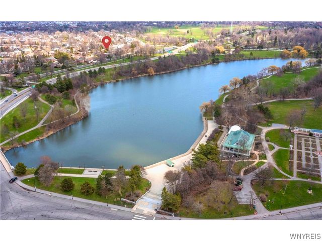 137 Nottingham, Buffalo, NY 14216