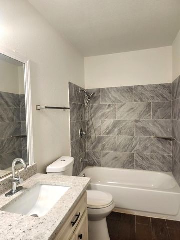 6905 Argonne Forest CV A, Austin, TX 78759