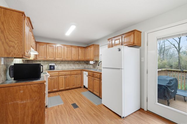 4 Hamby Lane, Little Rock, AR 72206