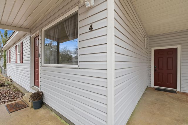 4 Hamby Lane, Little Rock, AR 72206