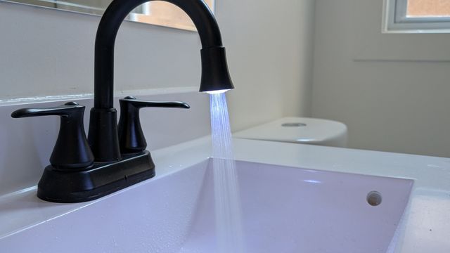 5028 W Lawrence Avenue, Chicago, IL 60630