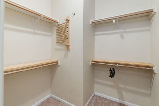 5028 W Lawrence Avenue, Chicago, IL 60630