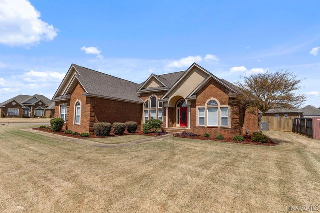 2014 Vonica Rose Street, Deatsville, AL 36022