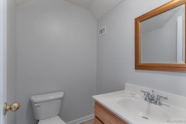 2014 Vonica Rose Street, Deatsville, AL 36022