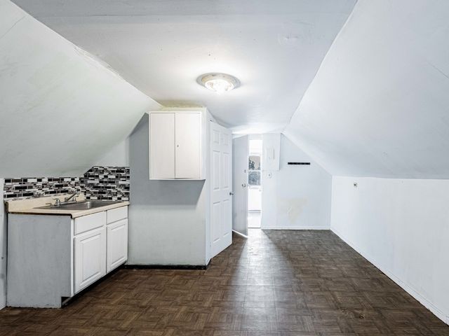 2749 S Trumbull Avenue, Chicago, IL 60623