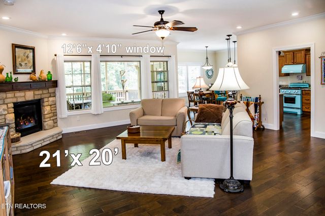 153 Berkshire Loop, Crossville, TN 38558