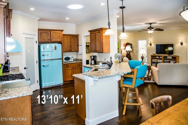 153 Berkshire Loop, Crossville, TN 38558