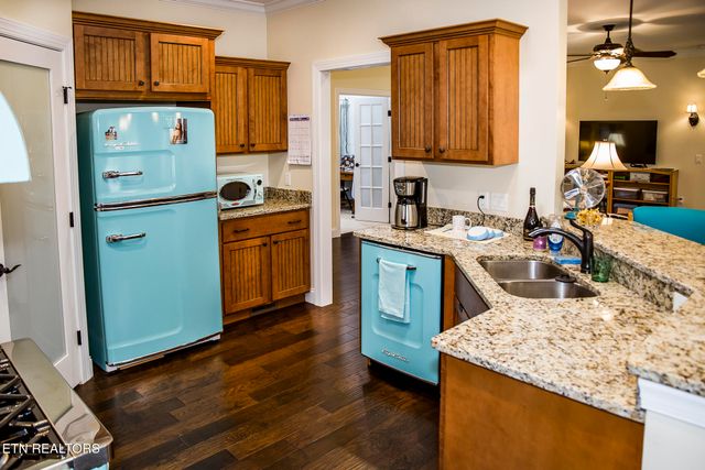 153 Berkshire Loop, Crossville, TN 38558