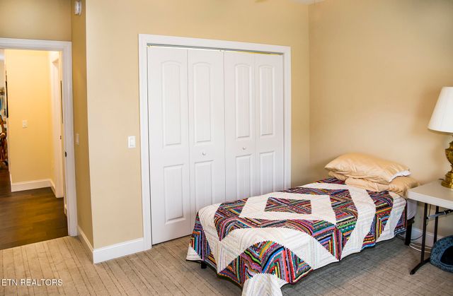 153 Berkshire Loop, Crossville, TN 38558