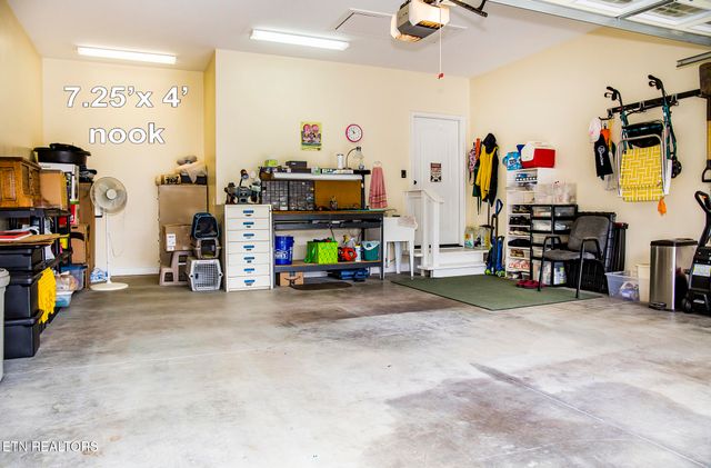 153 Berkshire Loop, Crossville, TN 38558