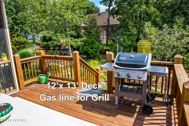 153 Berkshire Loop, Crossville, TN 38558