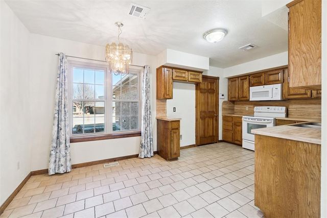 9828 Railroad, Midwest City, OK 73130