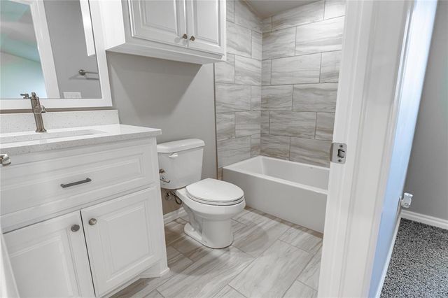 9321 NW 115th Terrace, Yukon, OK 73099