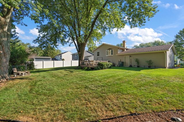 1403 Boca Lago Drive, Valparaiso, IN 46383