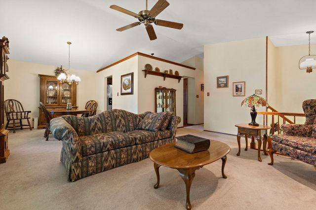 1403 Boca Lago Drive, Valparaiso, IN 46383