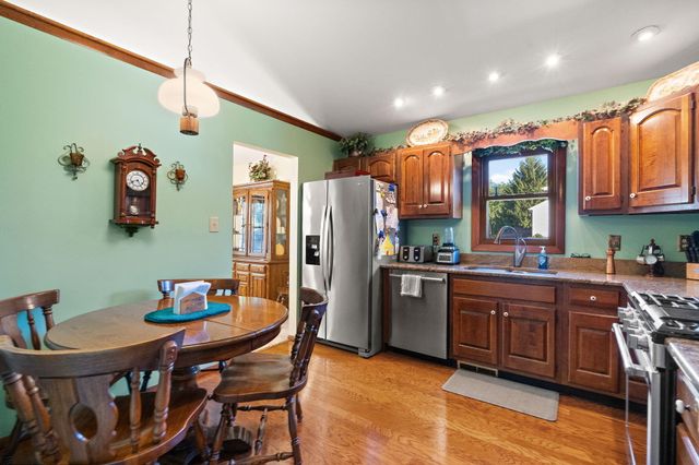 1403 Boca Lago Drive, Valparaiso, IN 46383