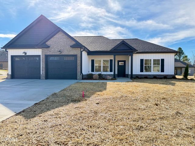 146 Ervin Loop, Erwin, TN 37650