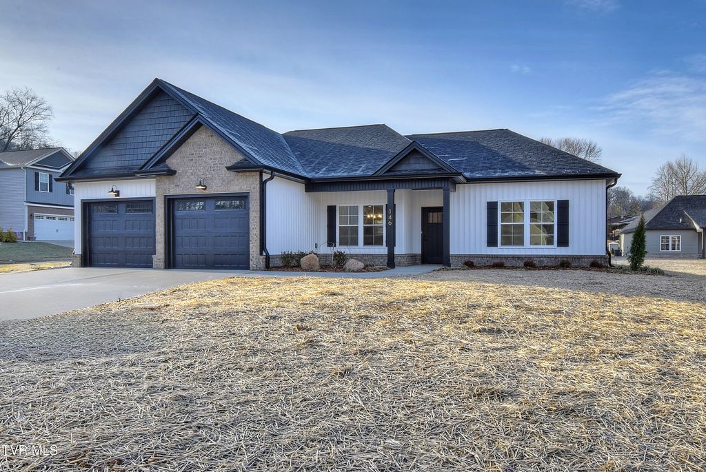 146 Ervin Loop, Erwin, TN 37650