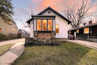 2426 Maryland Avenue, Flint, MI 48506