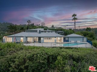 3710 Glenridge Drive, Los Angeles, CA 91423