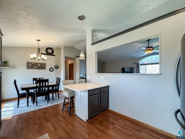 1812 S Monticello Ave Avenue, Sioux Falls, SD 57106