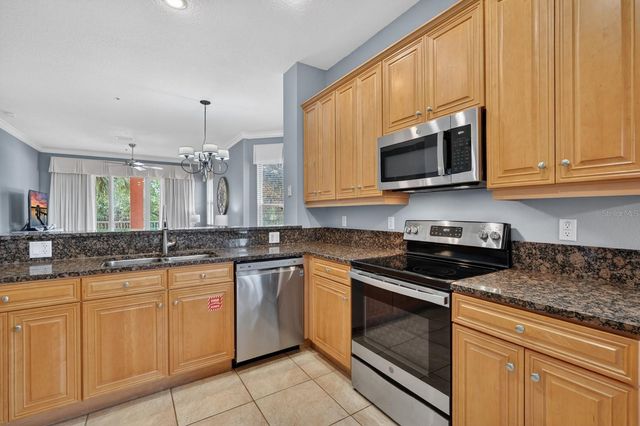 35 OCEAN CREST WAY 1111, Palm Coast, FL 32137