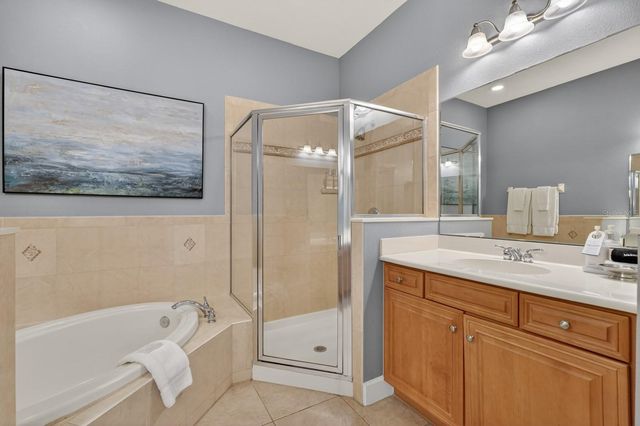 35 OCEAN CREST WAY 1111, Palm Coast, FL 32137