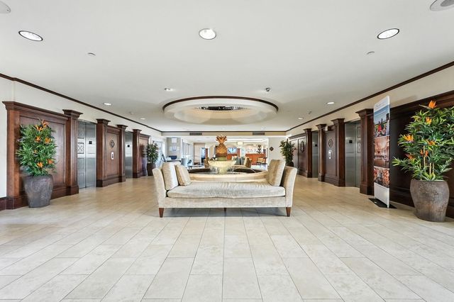 35 OCEAN CREST WAY 1111, Palm Coast, FL 32137