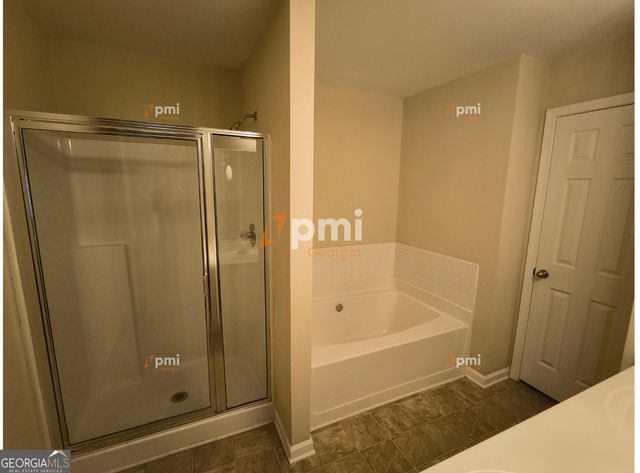 306 Creek Manor Way, Suwanee, GA 30024