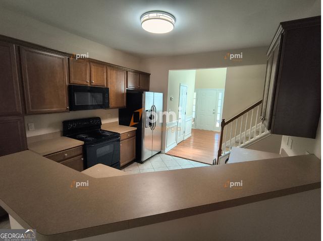 306 Creek Manor Way, Suwanee, GA 30024