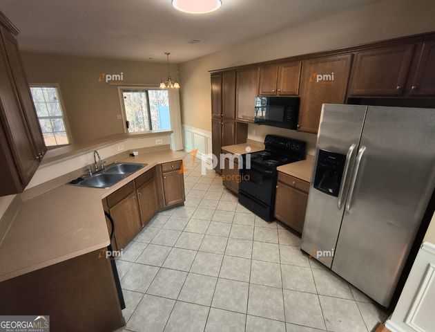 306 Creek Manor Way, Suwanee, GA 30024