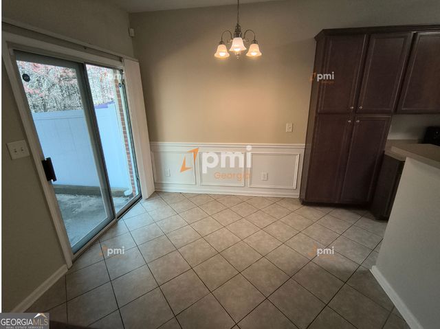 306 Creek Manor Way, Suwanee, GA 30024